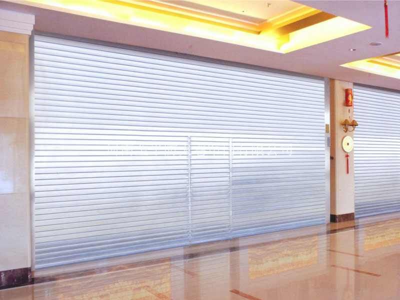 鋼質複（fù）合型（帶可疏散（sàn）門）防火防煙